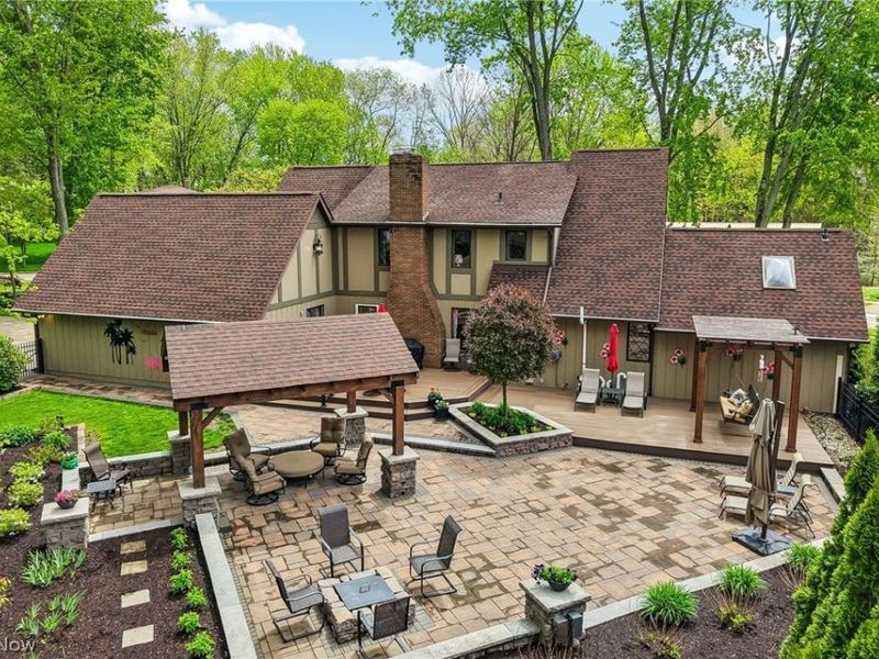 1572 Willoughby Drive , Wooster, OH 44691 Photo 2