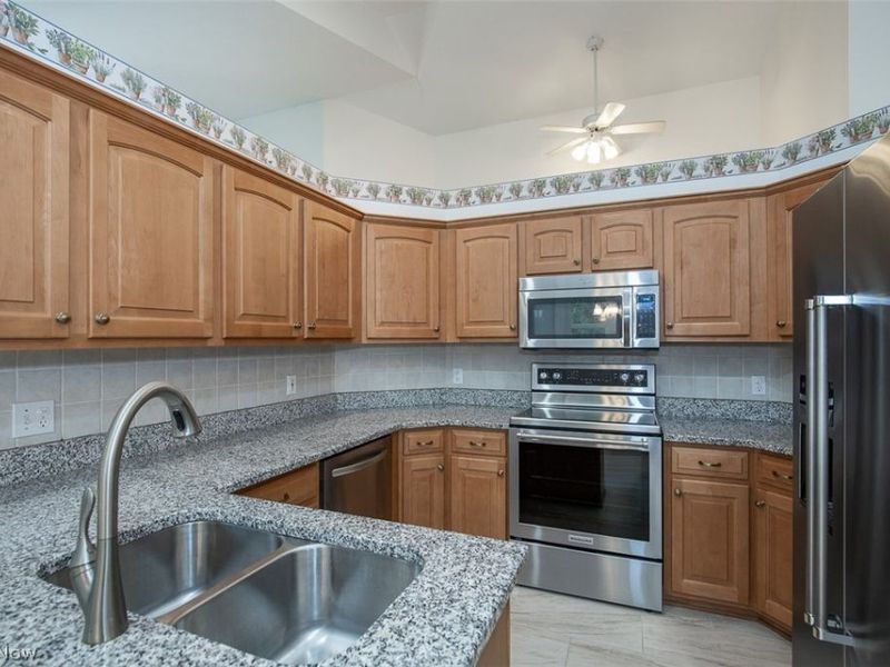 390 Vista Lane , Aurora, OH 44202 Photo 8