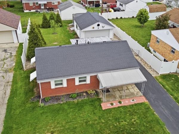 60 Quinby Lane, Riverside, OH 45432