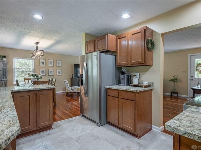 7057 Howard Road, Franklin Township, OH 45005 Photo 12