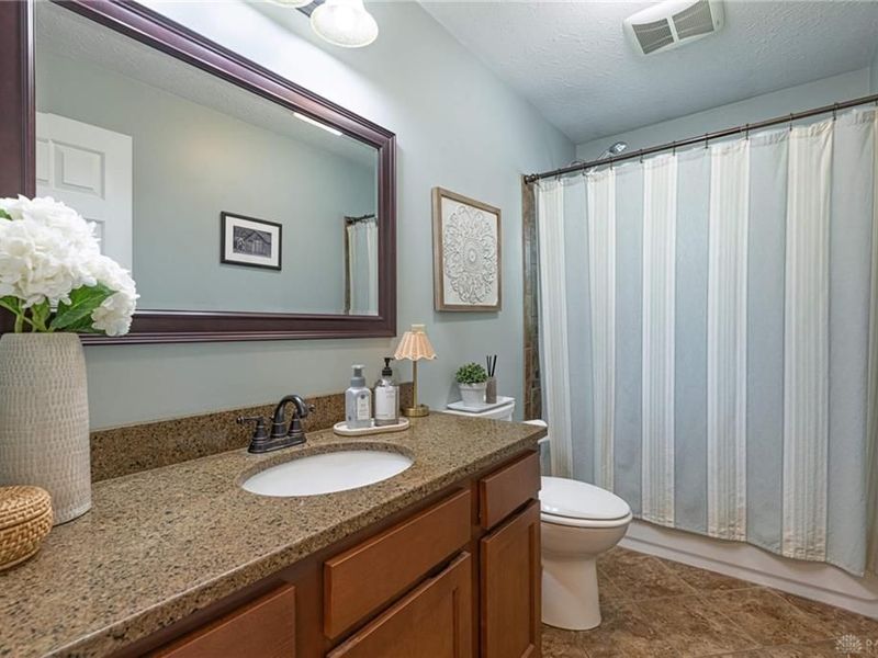7057 Howard Road, Franklin Township, OH 45005 Photo 15