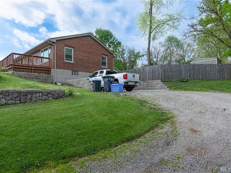 7057 Howard Road, Franklin Township, OH 45005 Photo 32