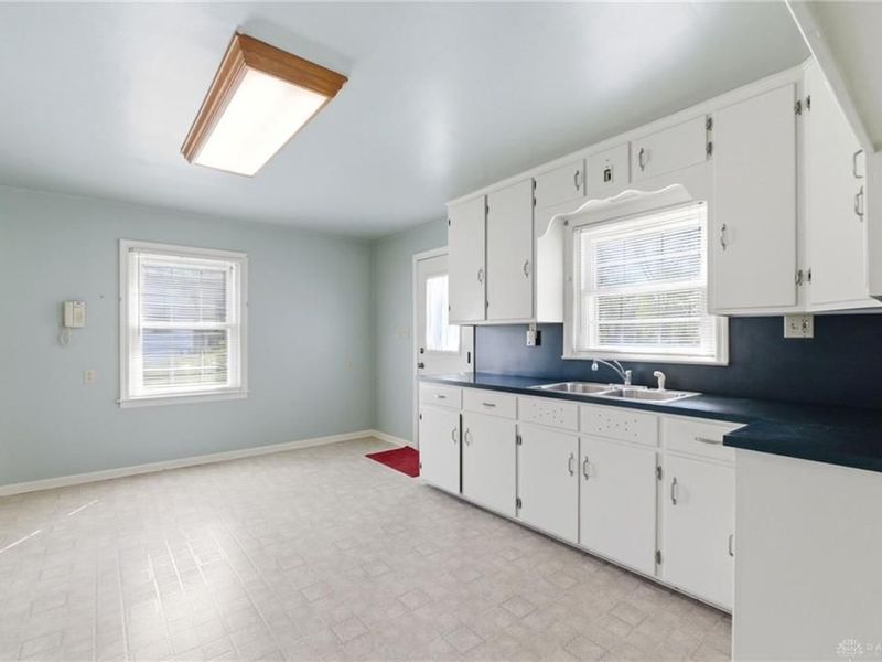 1030 Ginghamsburg Road, Tipp City, OH 45371 Photo 11