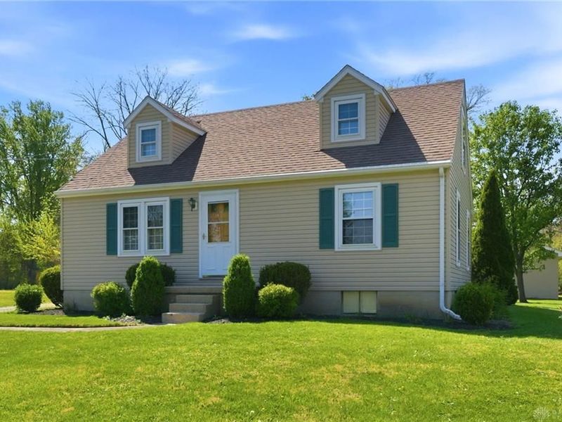1030 Ginghamsburg Road, Tipp City, OH 45371 Photo 2