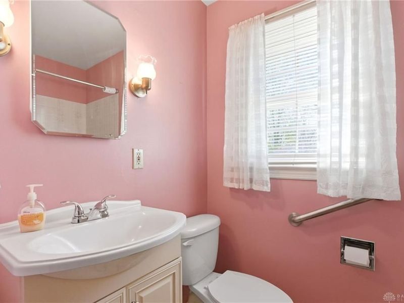 1030 Ginghamsburg Road, Tipp City, OH 45371 Photo 21
