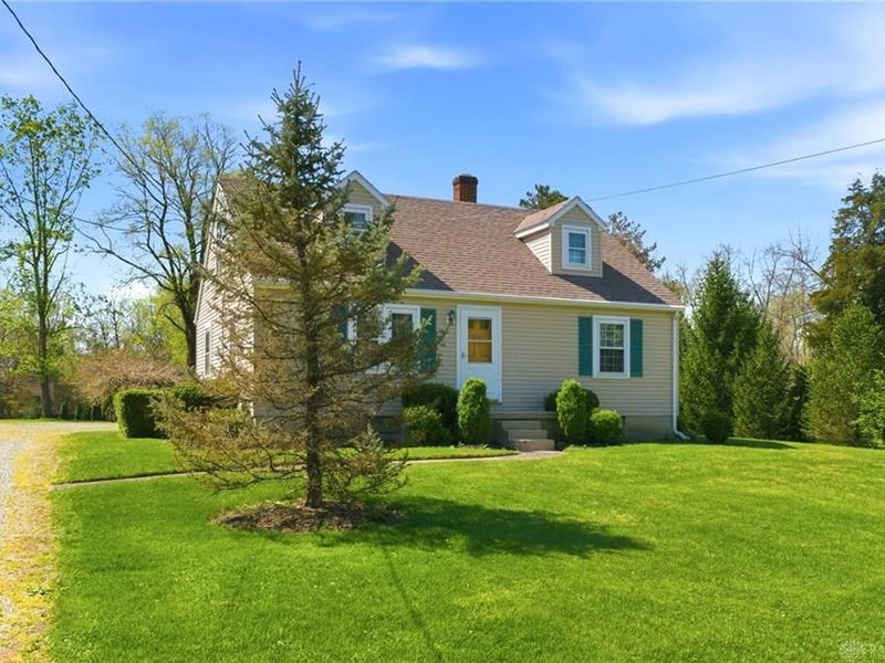 1030 Ginghamsburg Road, Tipp City, OH 45371 Photo 3