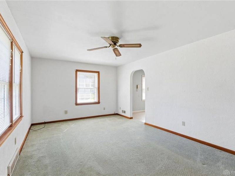 1030 Ginghamsburg Road, Tipp City, OH 45371 Photo 6
