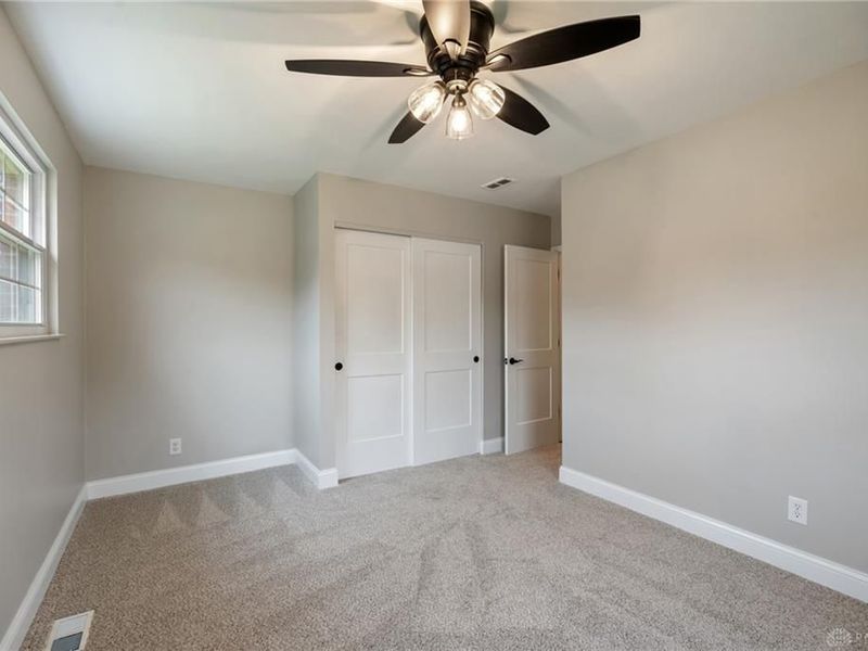 734 N Bayberry Drive, Miamisburg, OH 45342 Photo 13