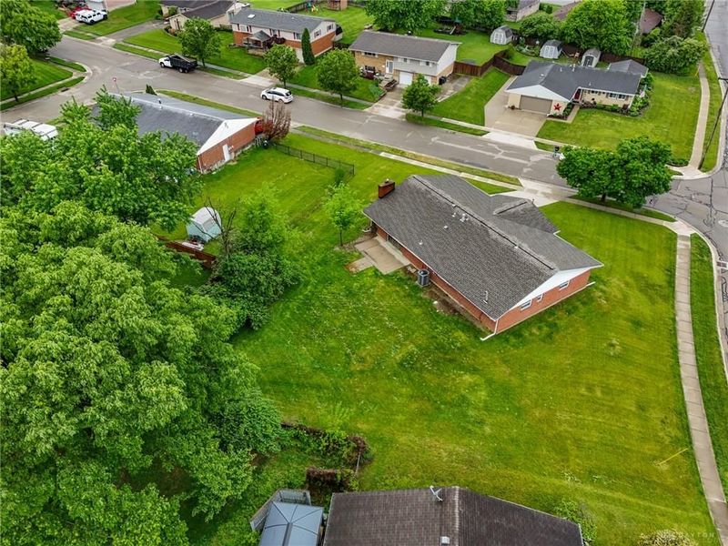 734 N Bayberry Drive, Miamisburg, OH 45342 Photo 5