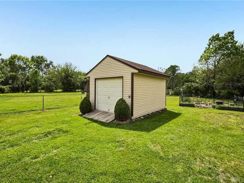 8653 Twincreek Drive, Franklin, OH 45005 Photo 36