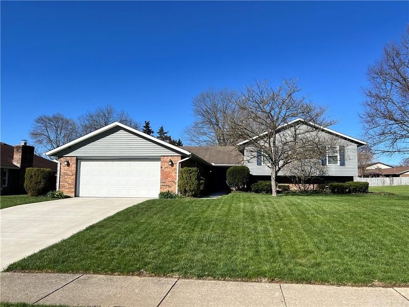 7575 Turtle Creek Drive, Dayton, OH 45414 Photo 2