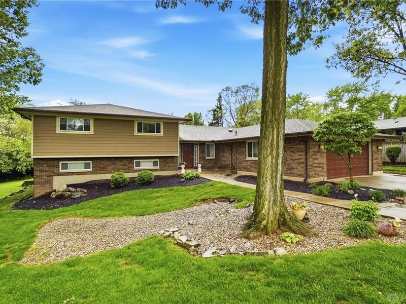 7715 Park Creek Drive, Centerville, OH 45459 Photo 10