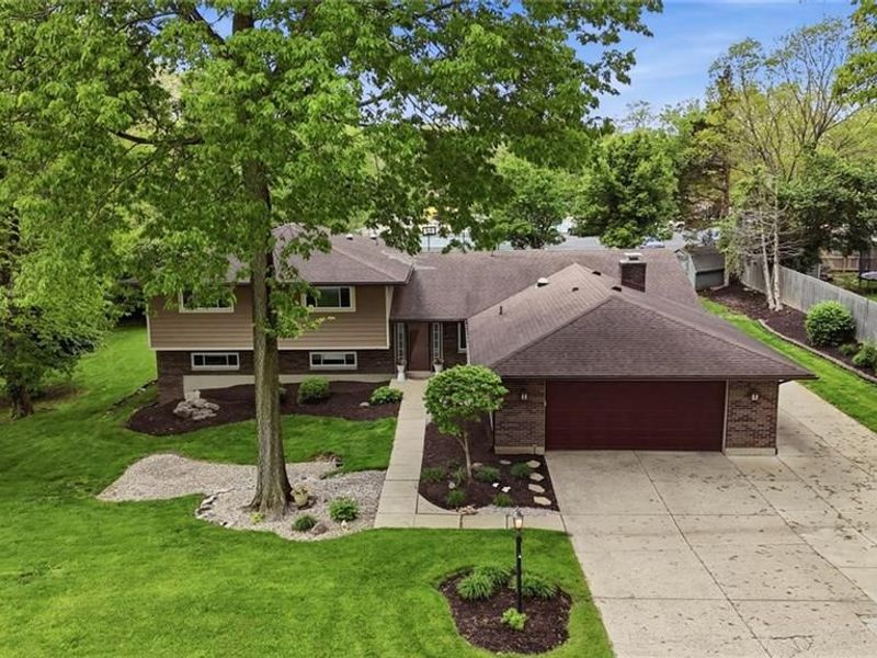 7715 Park Creek Drive, Centerville, OH 45459 Photo 4