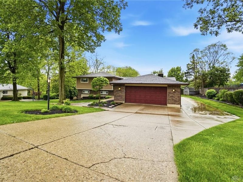 7715 Park Creek Drive, Centerville, OH 45459 Photo 9