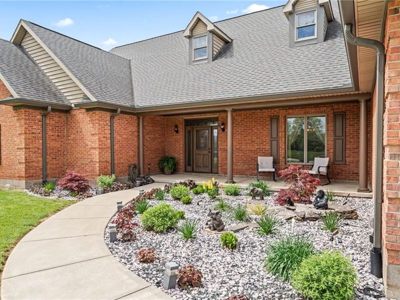 1537 Meadowlands Drive, Fairborn, OH 45324 Photo 5