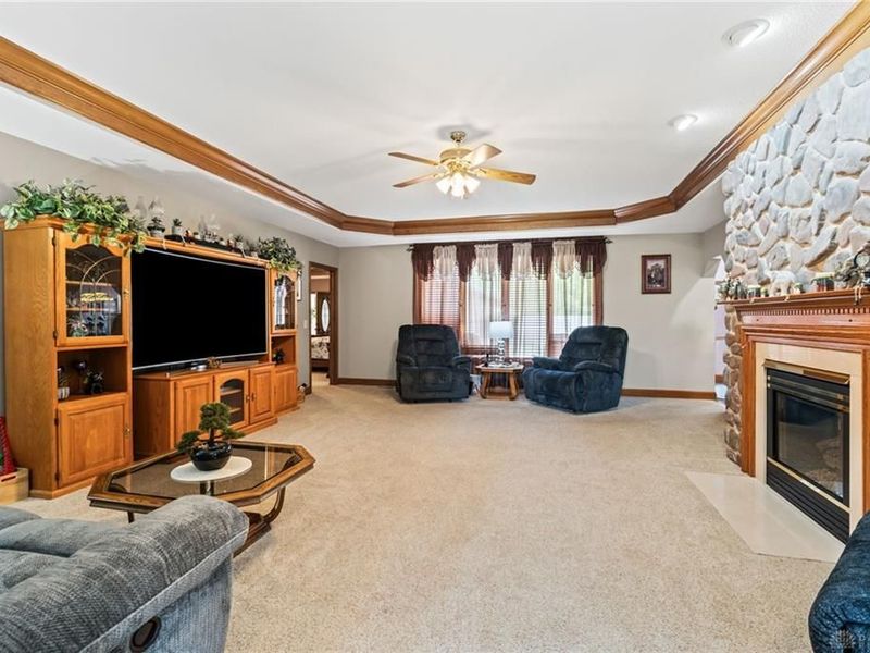 1537 Meadowlands Drive, Fairborn, OH 45324 Photo 8