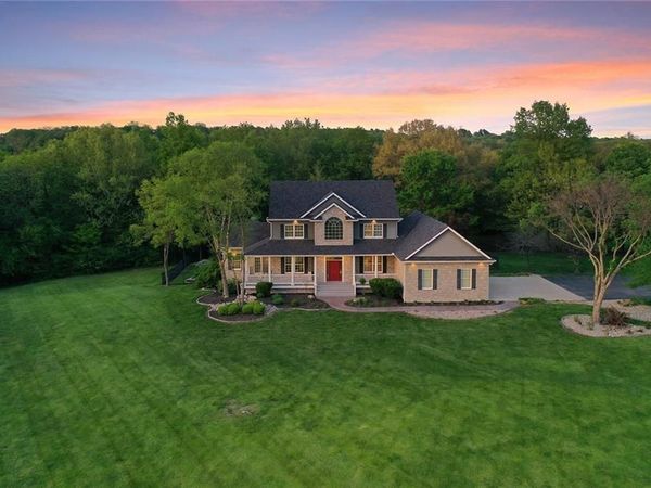 8611 S Stillhouse Road, Oak Grove, MO 64075
