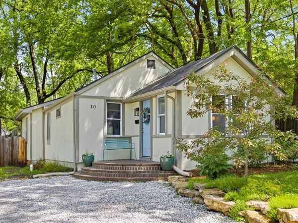 10 W 82nd Terrace, Kansas City, MO 64114