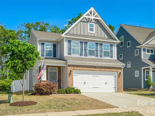 3881 Center Place Drive , Harrisburg, NC 28075