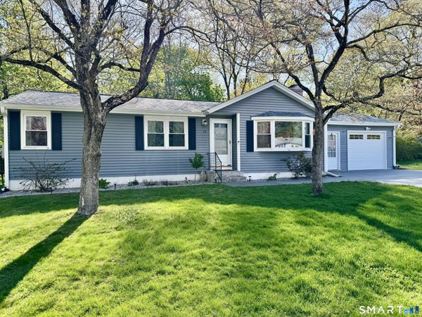 12 George, Windham, CT 06280