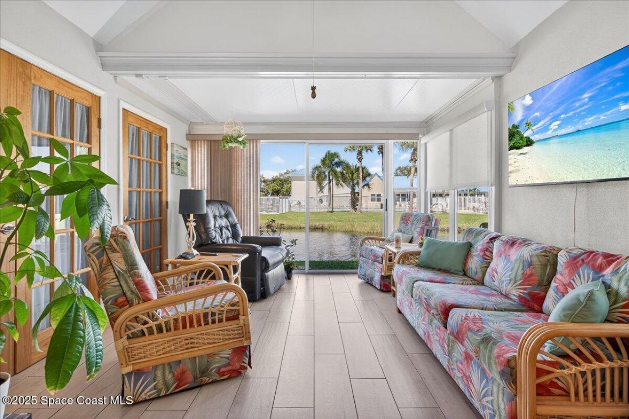 1827 Aynsley Way , Unit 4, Vero Beach, FL 32966 Photo