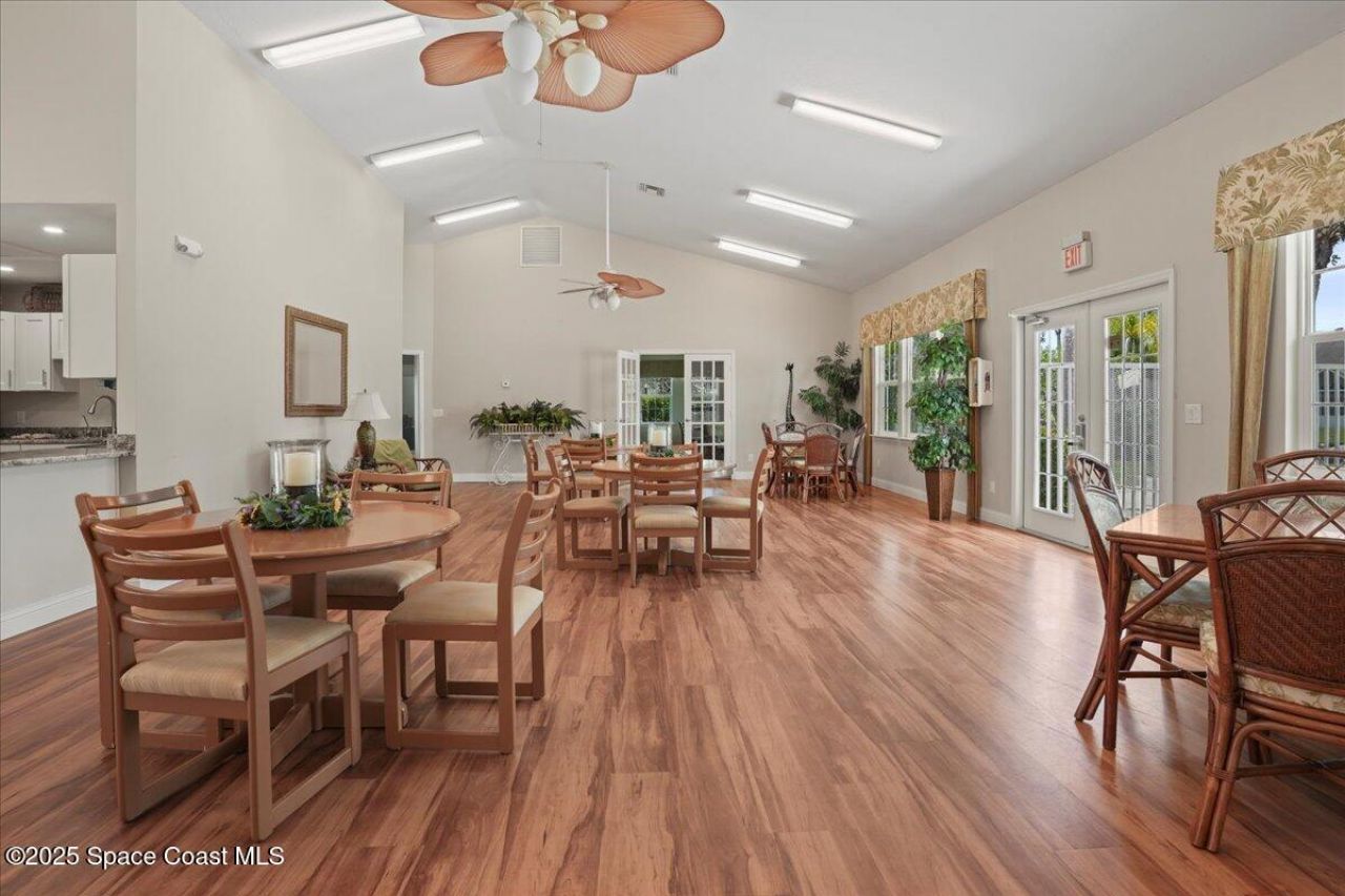 1827 Aynsley Way , Unit 4, Vero Beach, FL 32966 Photo