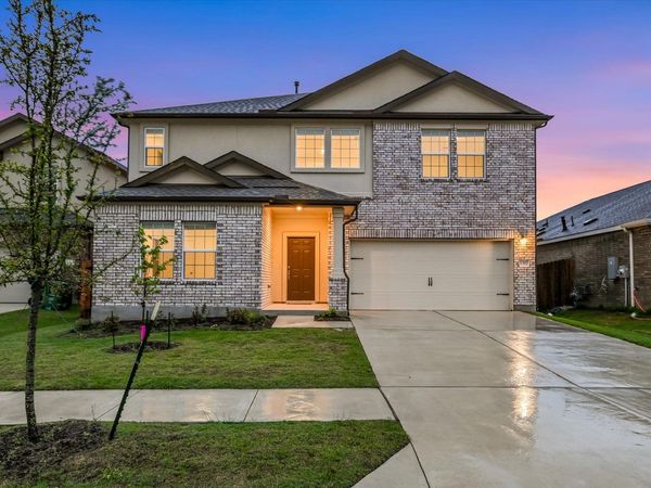 1317 Aquilla LN, Leander, TX 78641