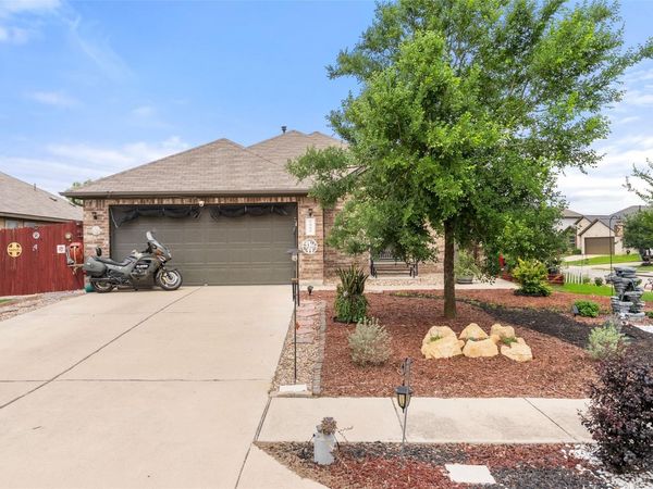 5980 Heron DR , Buda, TX 78610