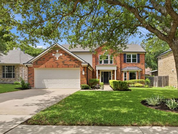 2212 Mockingbird DR, Round Rock, TX 78681