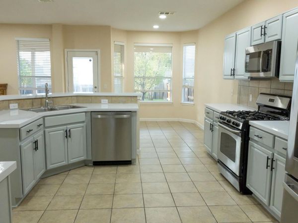 3425 E Shiraz LOOP, Round Rock, TX 78665