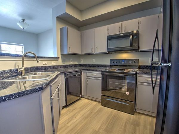 2320 Gracy Farms Unit #1323, Unit 1323, Austin, TX 78758