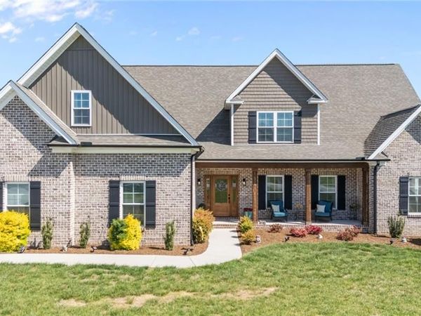118 Old Dutch Road, Advance, NC 27006
