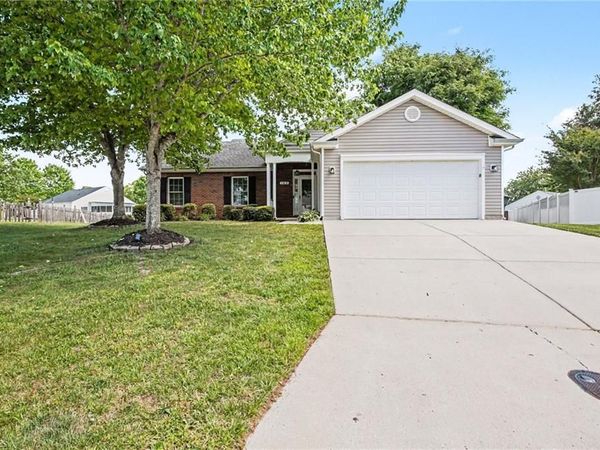 189 Picardy Court, Kernersville, NC 27284