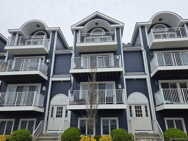 269 E Broadway , Unit 24, Long Beach, NY 11561