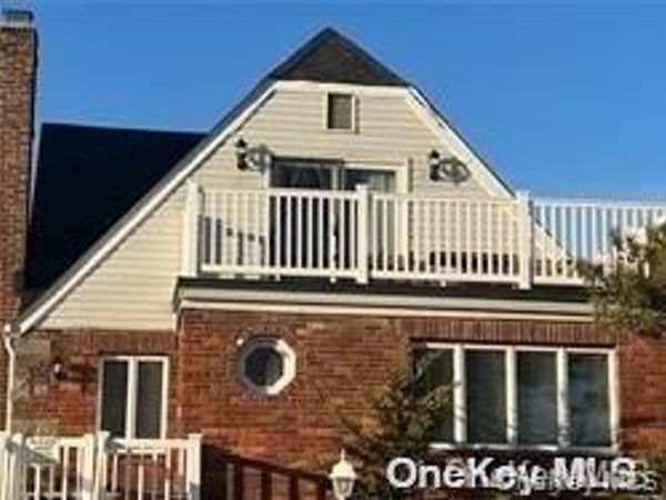 611 W Broadway , Long Beach, NY 11561
