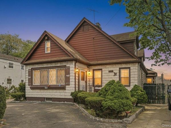 1033 N Fletcher Avenue , Valley Stream, NY 11580