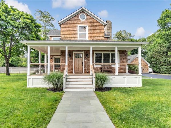 7 Halsey Avenue , East Quogue, NY 11942