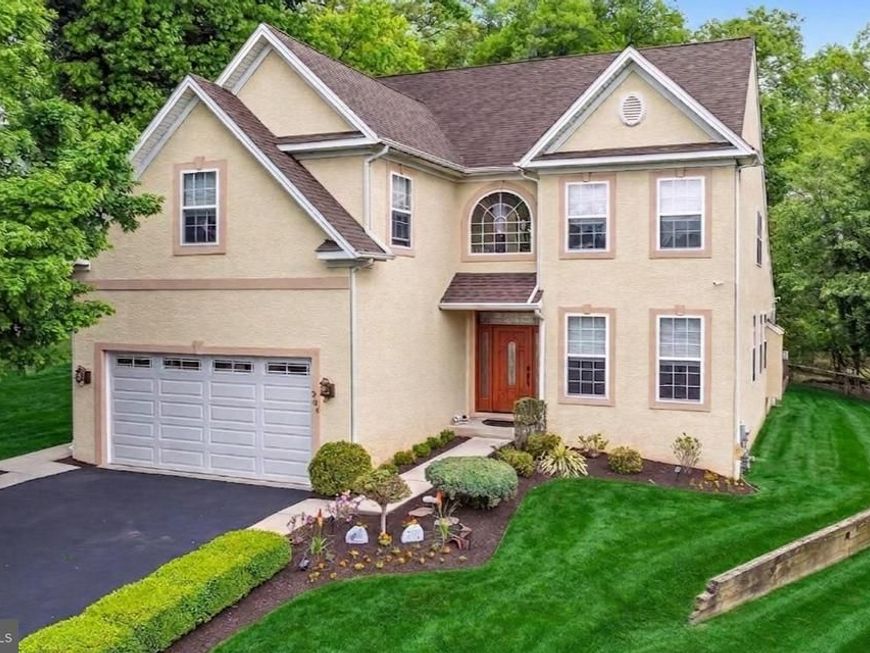 304 Carolee Circle , Springfield, PA 19064 Main Photo