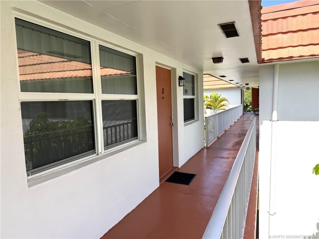 2600 SE Ocean Boulevard, Unit F12, Stuart, FL 34996 Photo