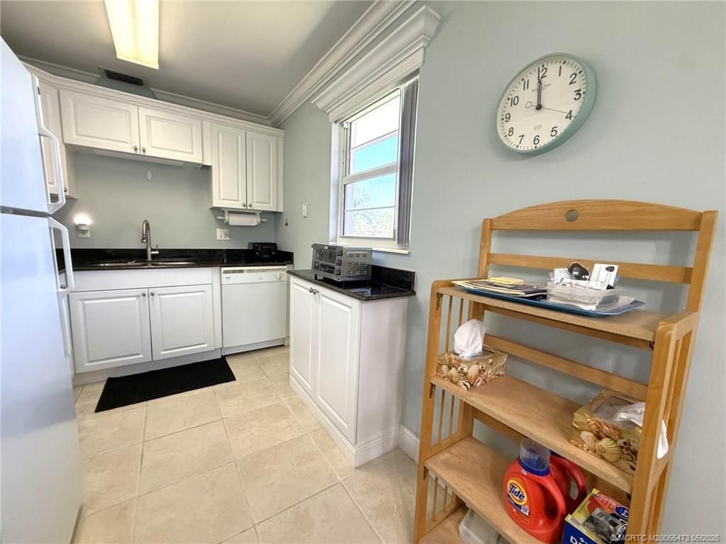 2600 SE Ocean Boulevard, Unit F12, Stuart, FL 34996 Photo