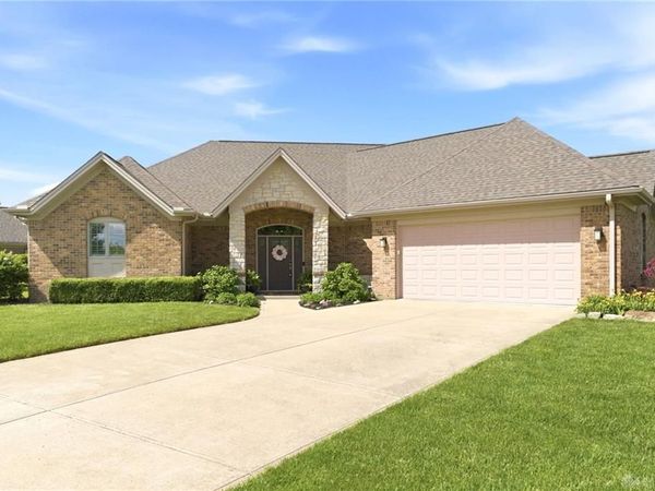 1387 Champions Way, Beavercreek Township, OH 45385
