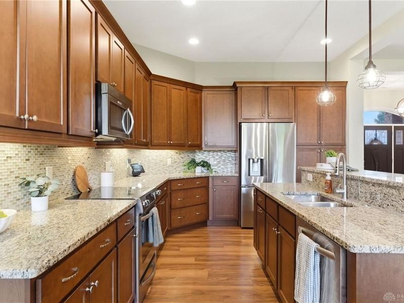 1387 Champions Way, Beavercreek Township, OH 45385 Photo 16