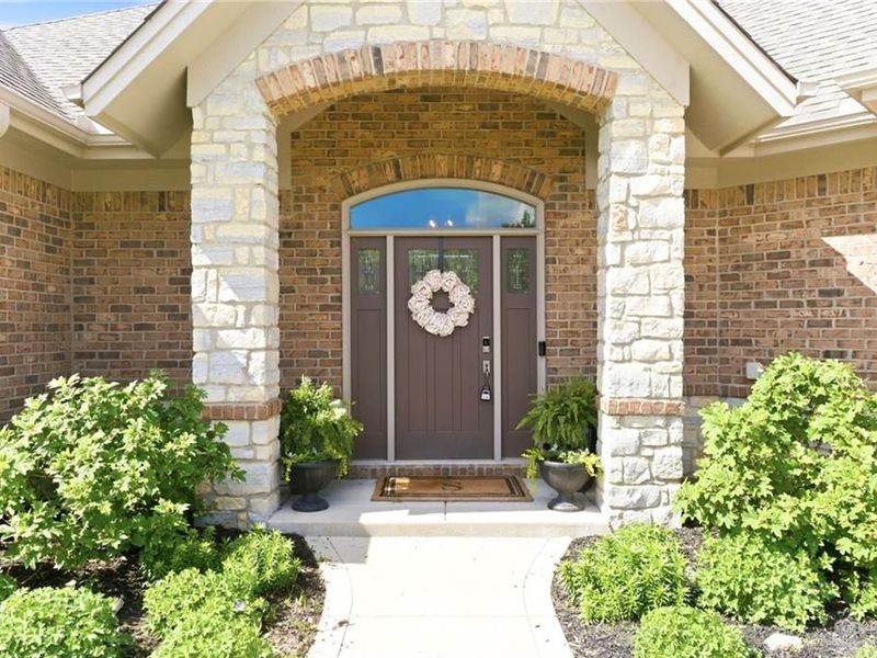 1387 Champions Way, Beavercreek Township, OH 45385 Photo 5