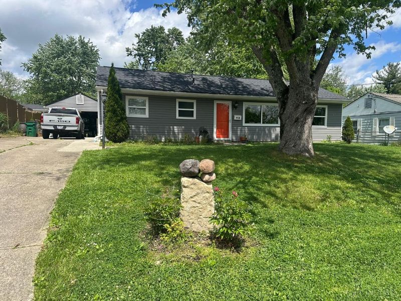 918 Bellwood Drive, Loveland, OH 45140 Photo 2