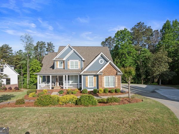 4452 Sandhurst Place, Flowery Branch, GA 30542