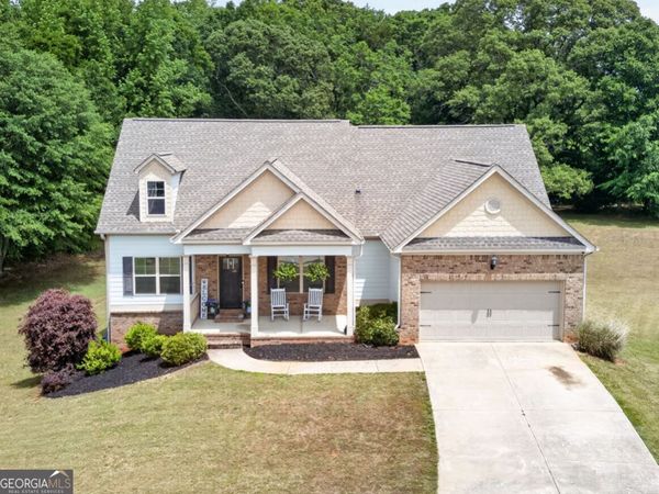 448 Rabbit Run, Good Hope, GA 30641