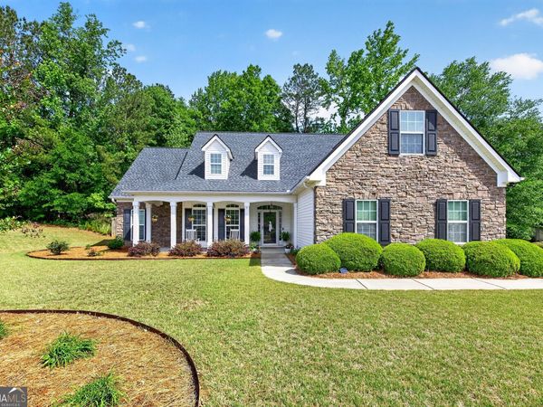101 Peyton Court, Senoia, GA 30276