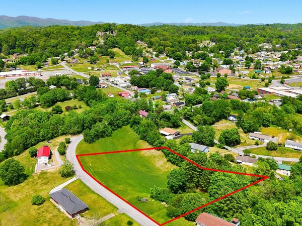 000 Fairbanks Street, Kingsport, TN 37660
