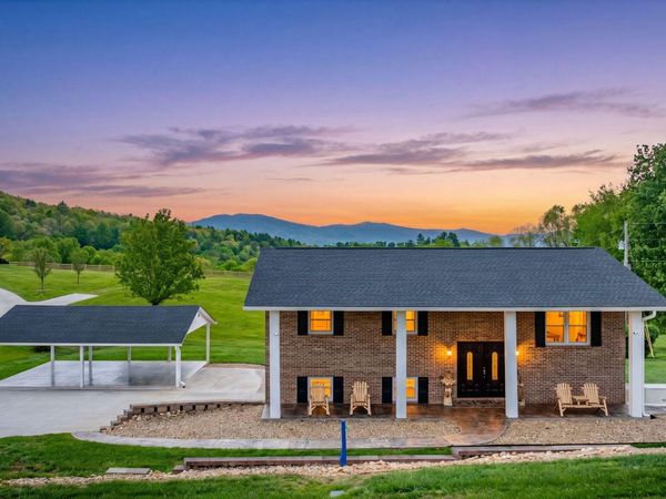 534 Highland Acres, Mountain City, TN 37683
