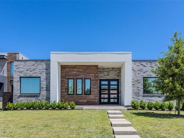 9742 Sunset Drive, Frisco, TX 75033